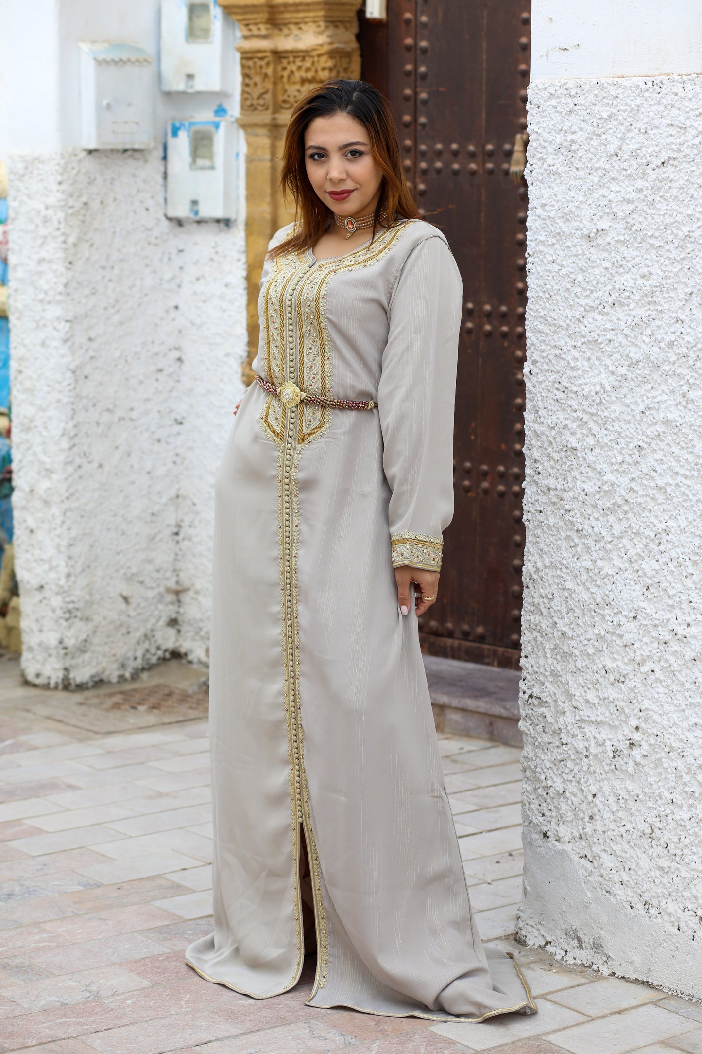 قفطان الصحراء الرمادي